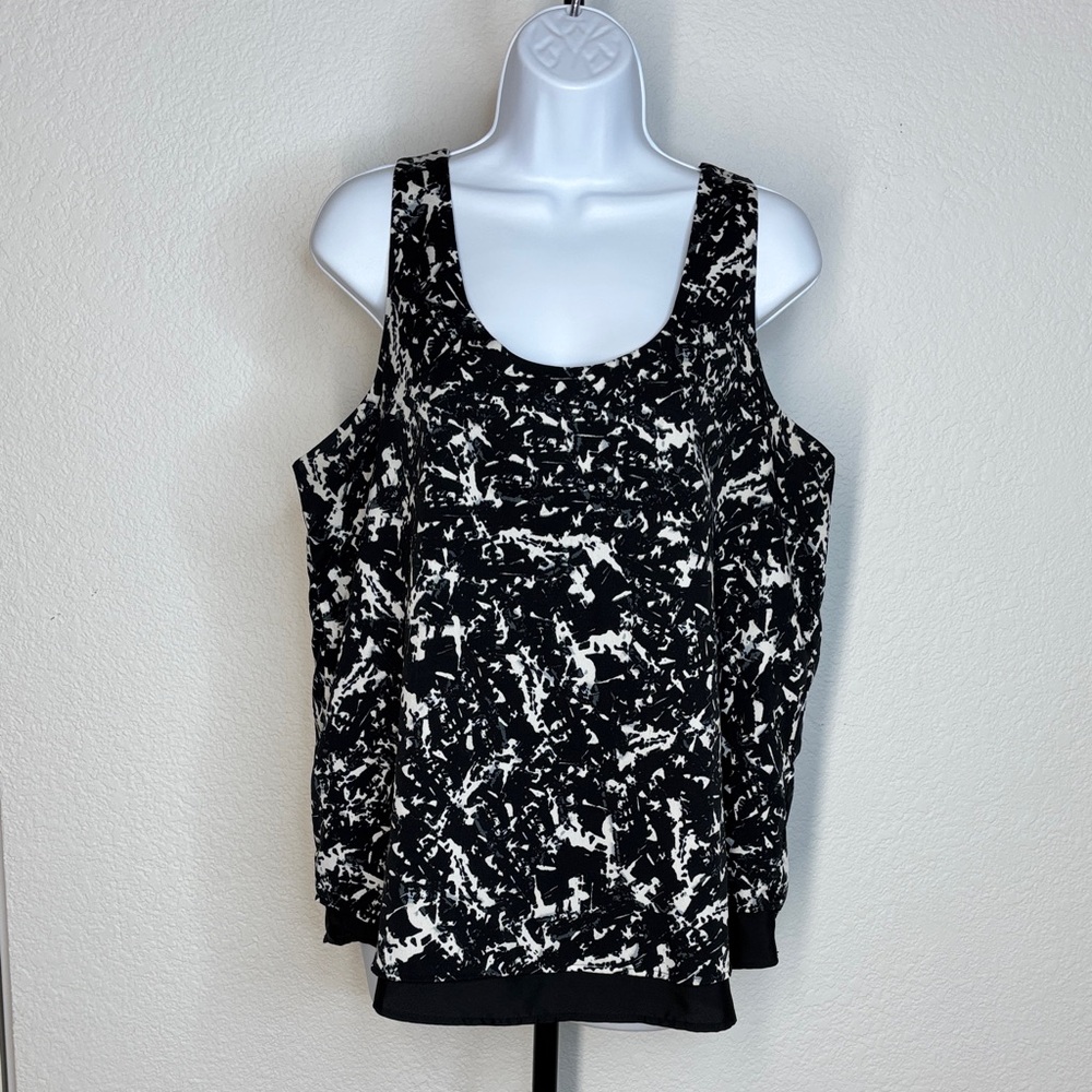 Banana Republic Print Tank Top | Black & White | Large